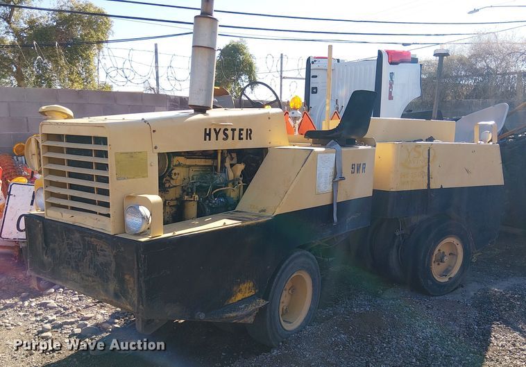 1973 Hyster 9WR pneumatic roller - EE5013