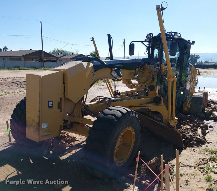2019 Caterpillar 12M3 motor grader - EE5014