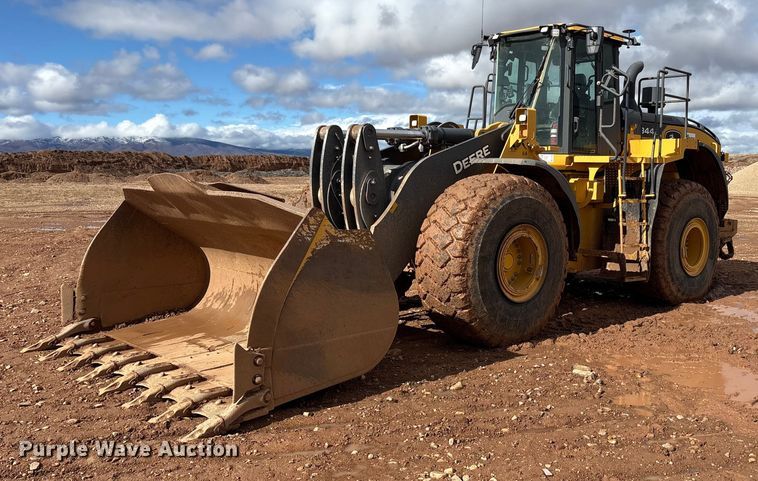 2021 John Deere 844L wheel loader - EF6200