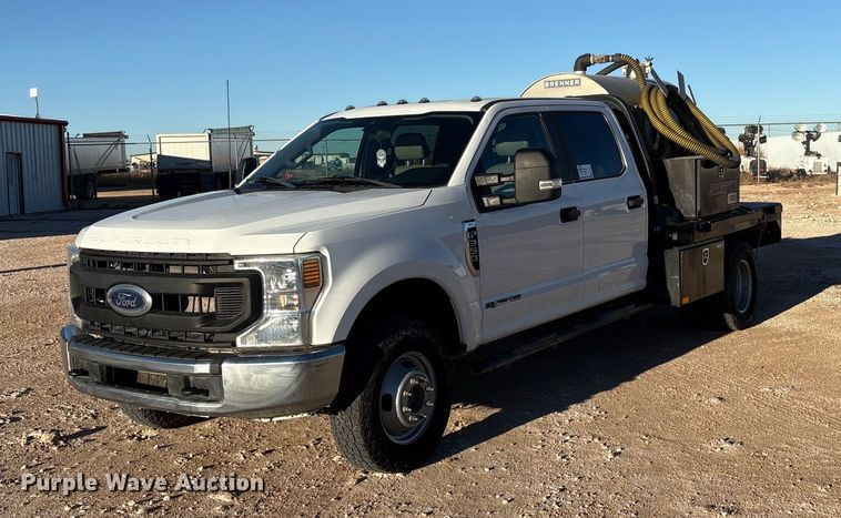2022 Ford F350 Super Duty flatbed pickup truck - EF6201