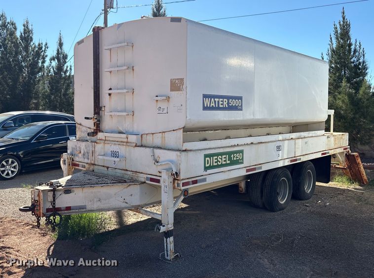 Water and fuel trailer - EF6209