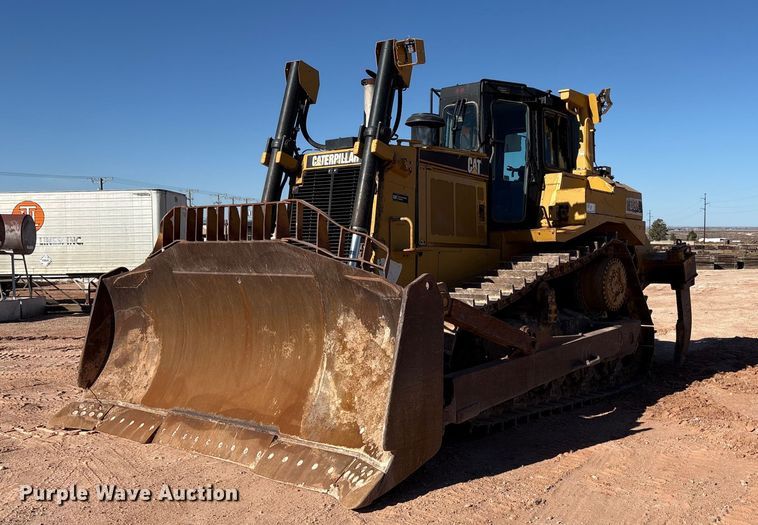 2001 Caterpillar D8R dozer - EF6236