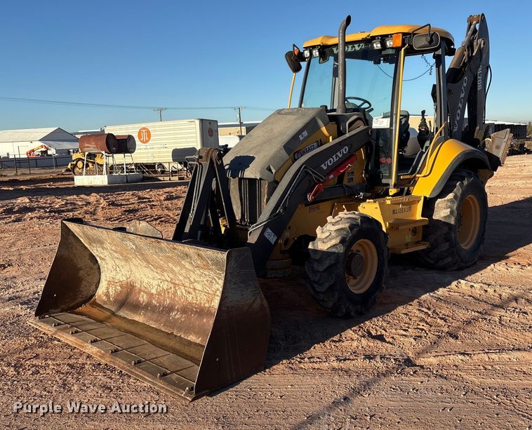 2012 Volvo BL70B backhoe - EF6243