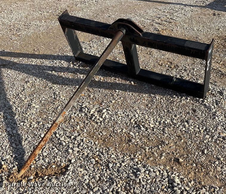 Skid steer bale spear - EJ7765