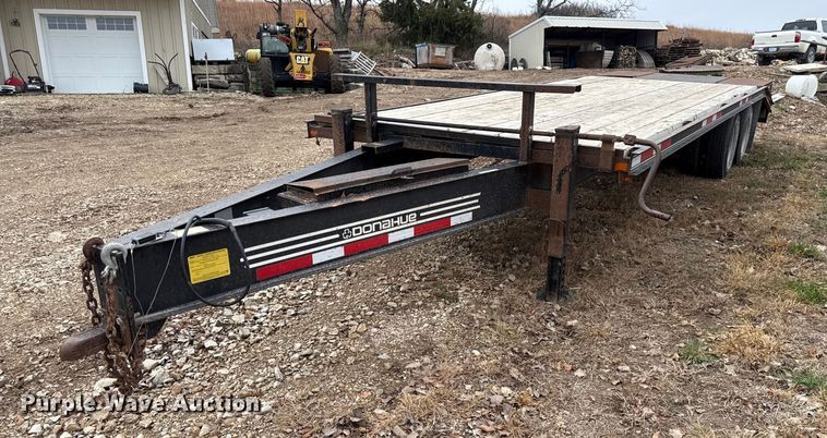 2015 Donahue equipment trailer - EN0092
