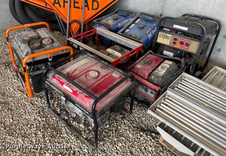  (7) generators - EN0744