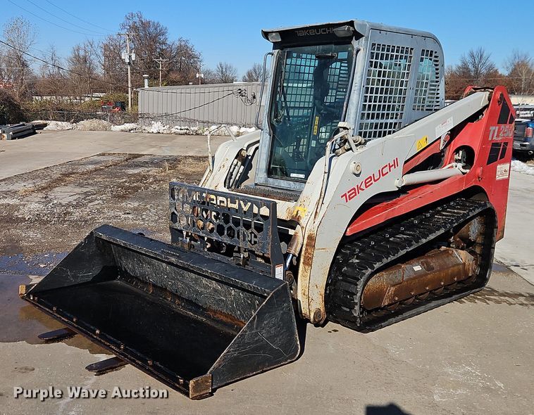 2012 Takeuchi TL250 tracked skid steer loader - EO4871