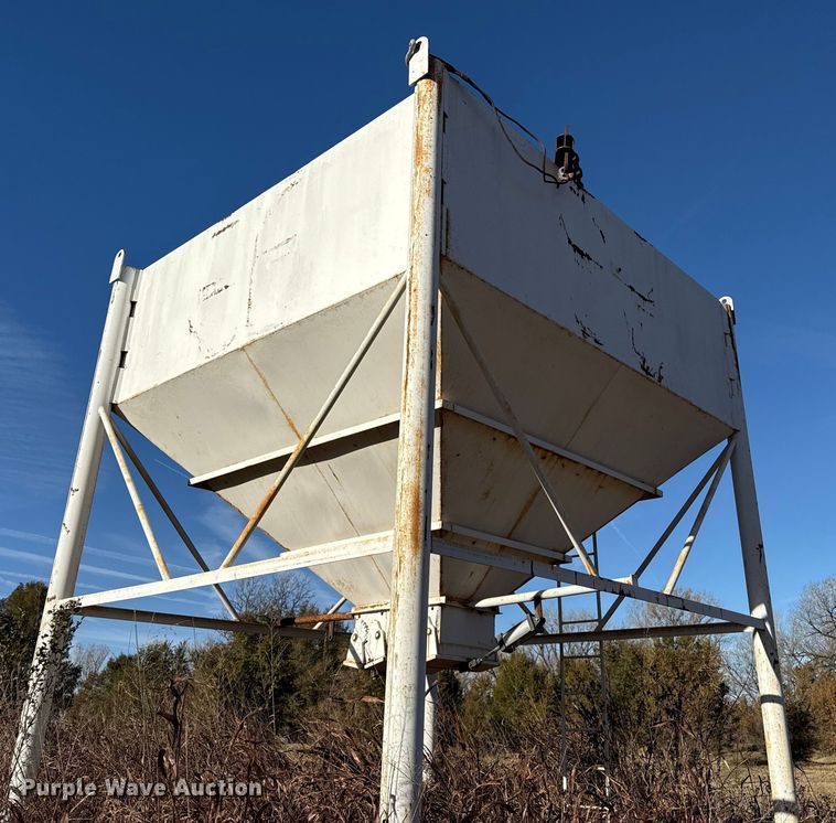 Aggregate bin - EP0989