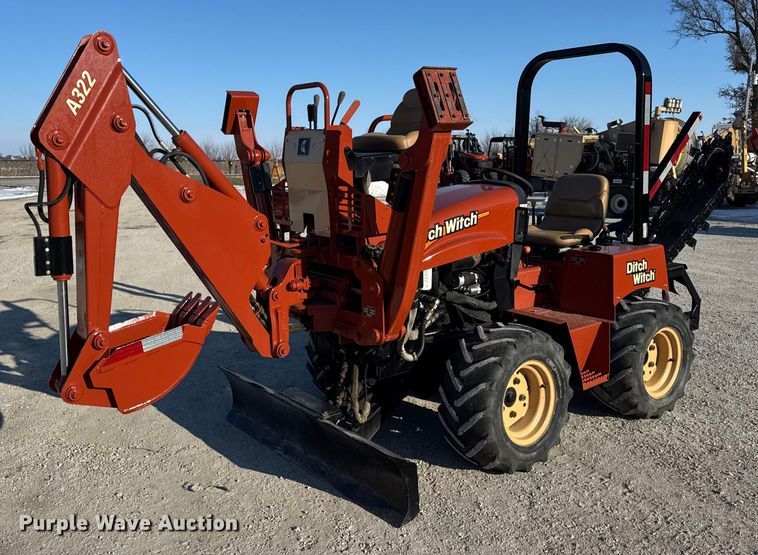 2005 Ditch Witch RT36 trencher - ER0329