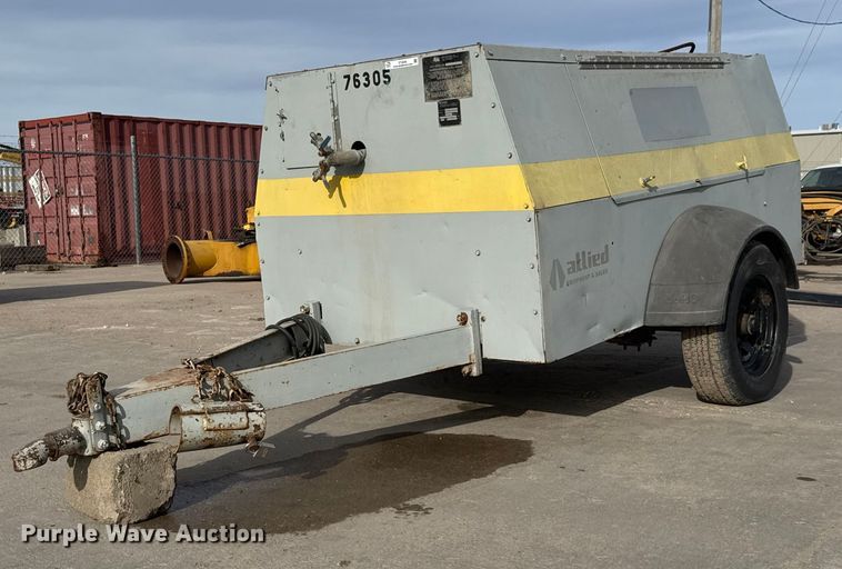 1997 LeRoi Q185DJ-E air compressor - ET4046