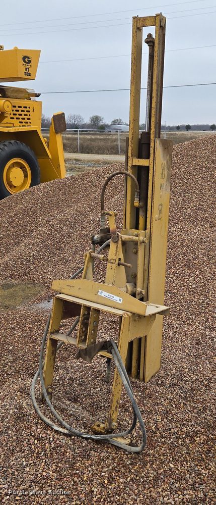 Post driver - ET5359