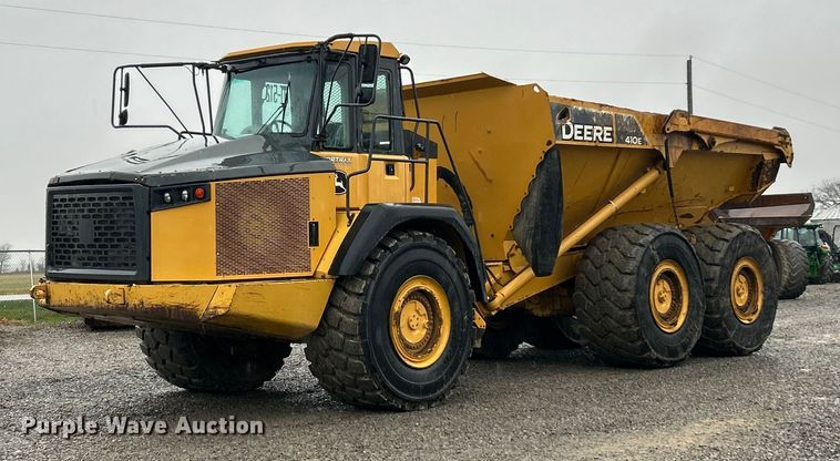 2015 John Deere 410E articulated haul truck - ET6680