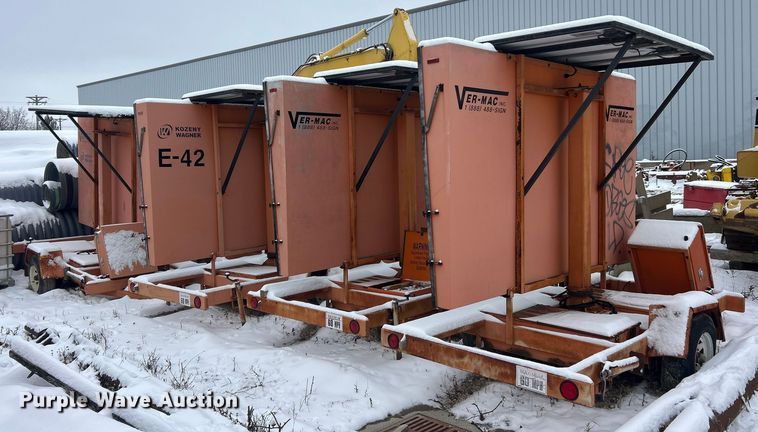 (6) Ver-Mac message board trailer - ET6744