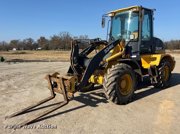 2017 John Deere 324K wheel loader - ET7397