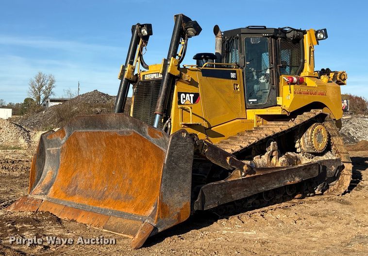 2010 Caterpillar D8T dozer - ET7406