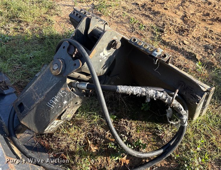 2019 Bobcat 30C skid steer auger bucket - ET7407