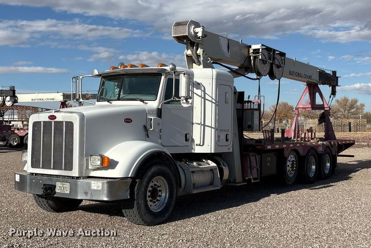 2013 Peterbilt 365 crane truck - EU4714