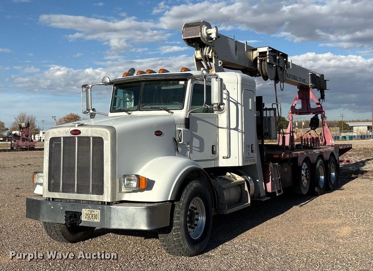 2013 Peterbilt 365 crane truck - EU4716
