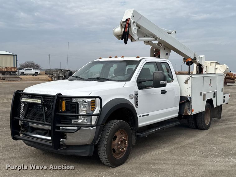 2018 Ford F550 bucket truck - EU5456
