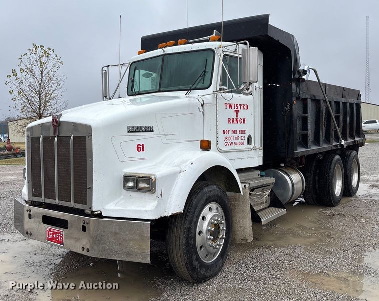1991 Kenworth T800 dump truck - EV3358