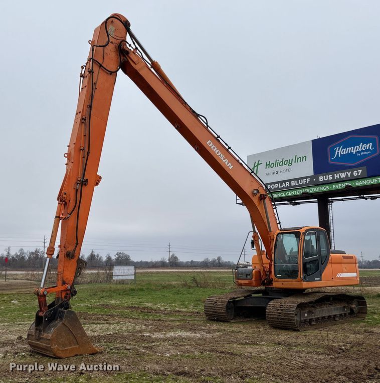 2008 Doosan DX225LC long reach excavator - EV3401