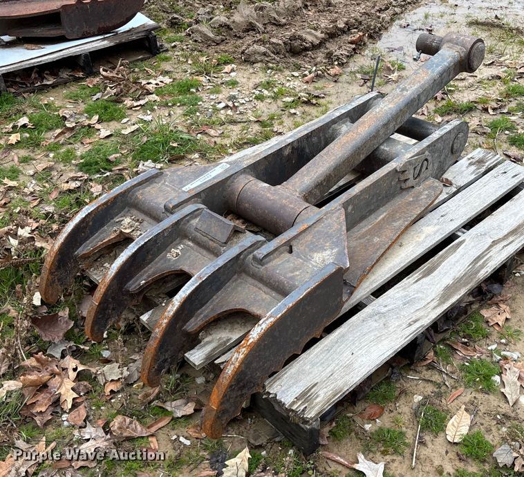 Excavator manual thumb - EV3411