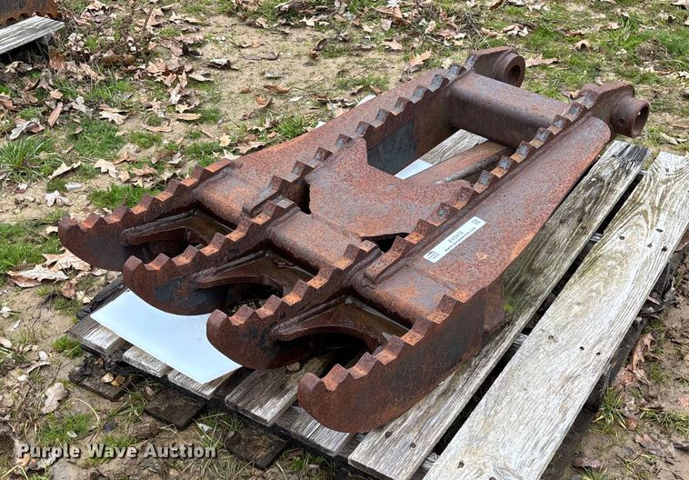 Excavator manual thumb - EV3412