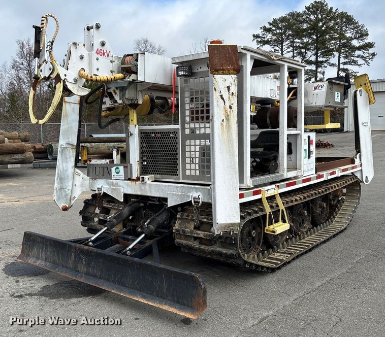 UTV Achiever mini digger derrick  - EV3460
