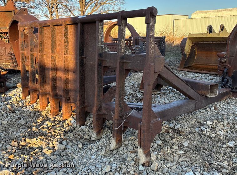 Caterpillar D6 brush rake - EV3473