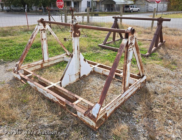 (3) reel stands - EV4388