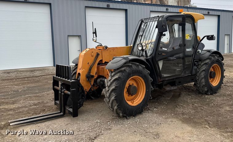 2014 Caterpillar TH407C telehandler - FB0504