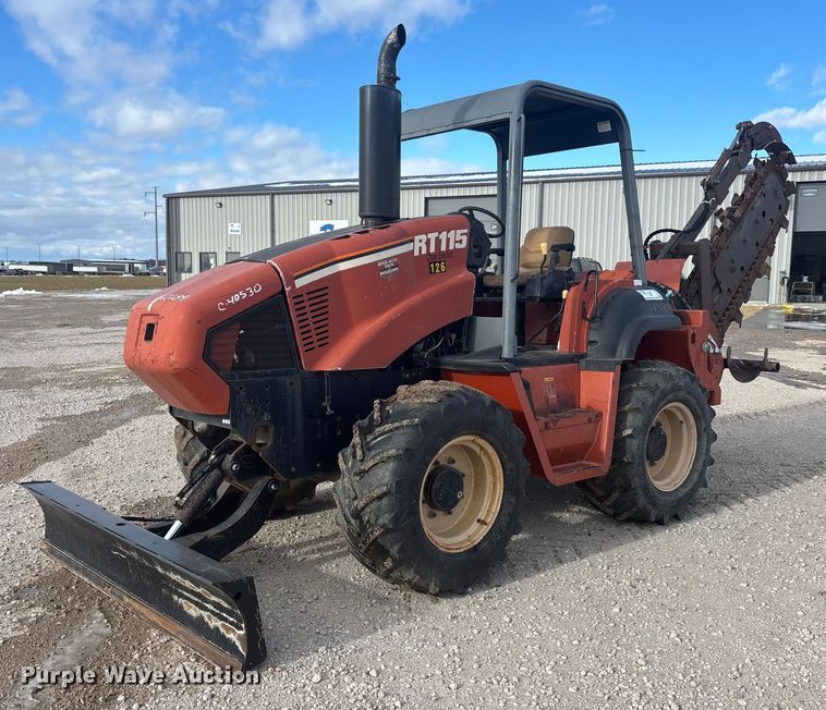 2002 Ditch Witch RT115 trencher - FG1543