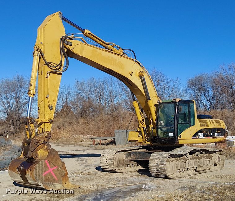 2006 Caterpillar 330C excavator - FK0755