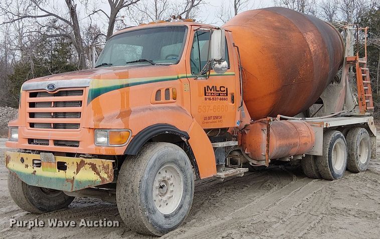 1998 Ford LT9511 ready mix truck - FK0772