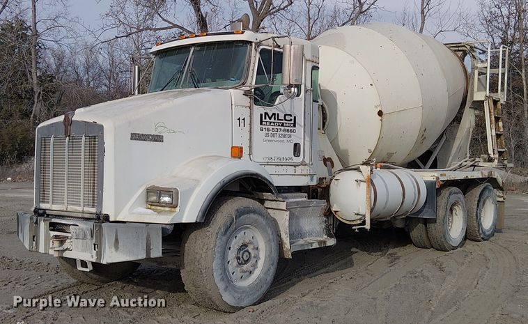 2008 Kenworth T800 ready mix truck - FK0773