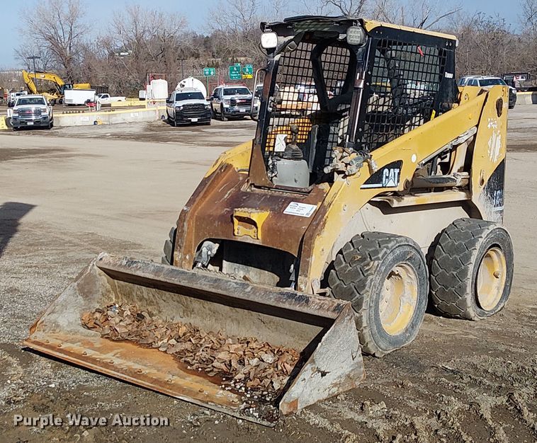 2005 Caterpillar 248B skid steer loader - FK0841