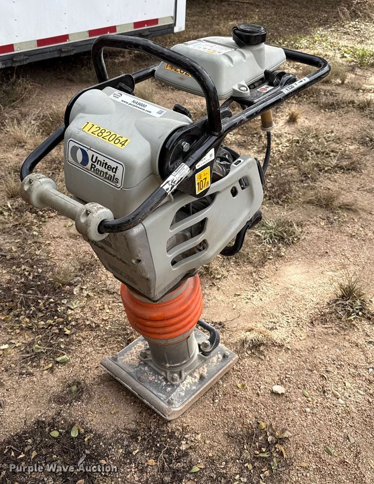 Multiquip MTX-70 plate compactor - NA9880