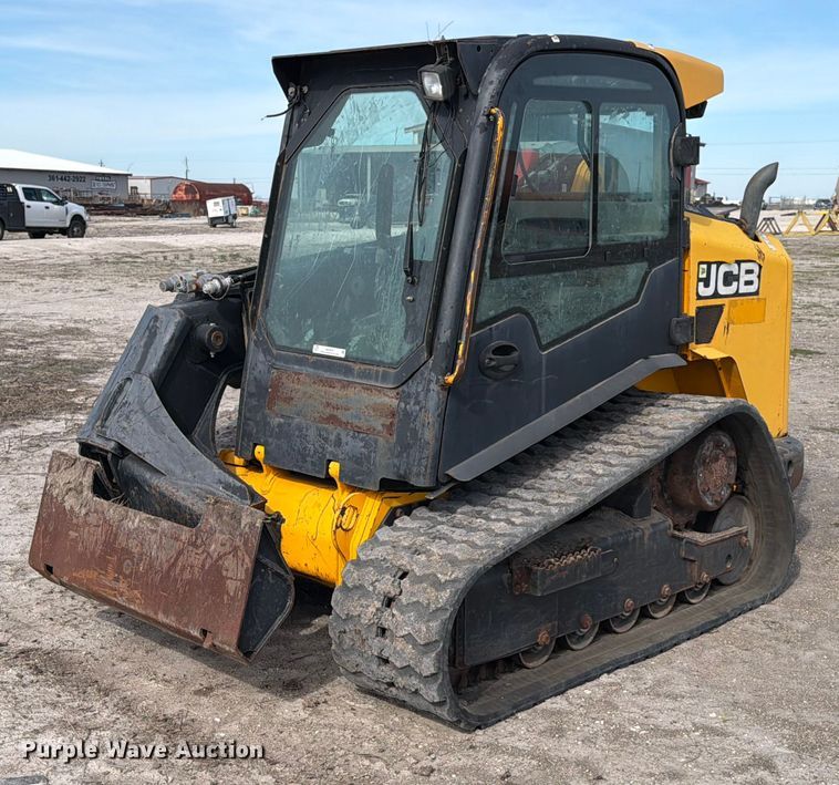 2017 JCB 3TS-8T tracked skid steer loader - NK9031