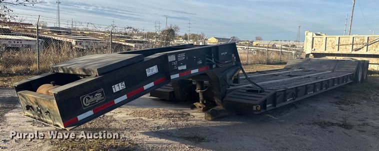 2004 Witzco Challenger RG-35 drop deck equipment trailer - DQ4178