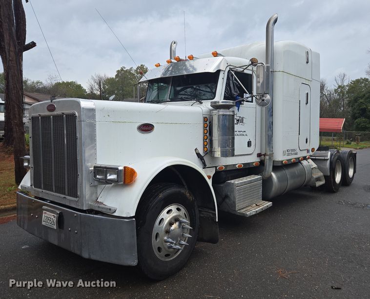 1994 Peterbilt 379 semi truck - DT4723