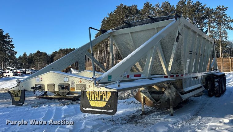 2016 Trail King TKBDLW26-4 bottom dump trailer - DT6467