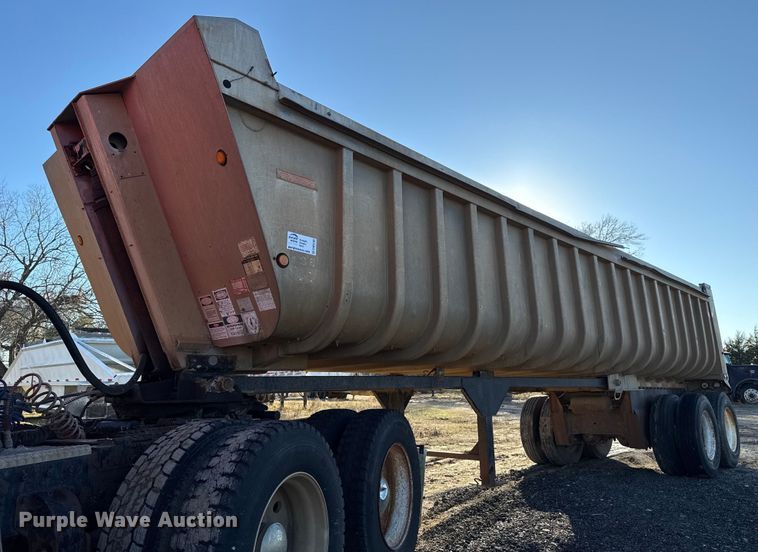 1991 Fruehauf DFA-30-53-102-T2 end dump trailer - DW5190