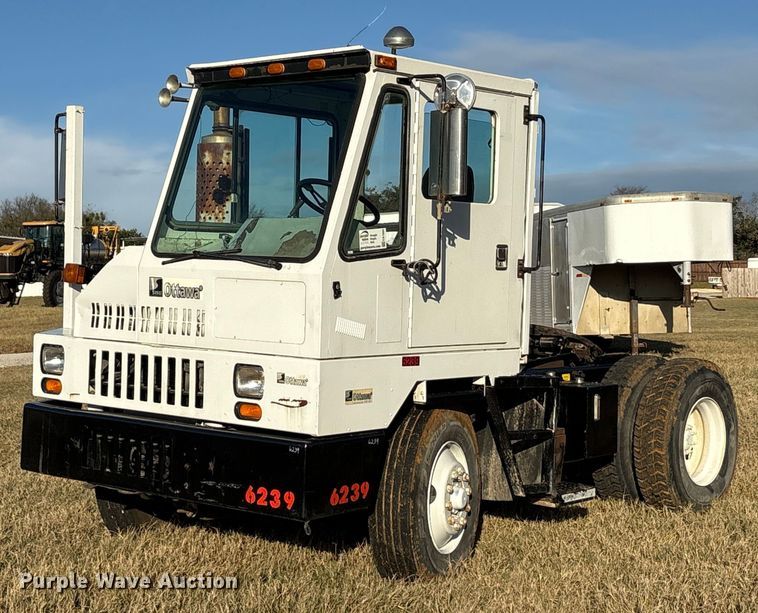 1997 Ottawa 30 yard truck - EA7803