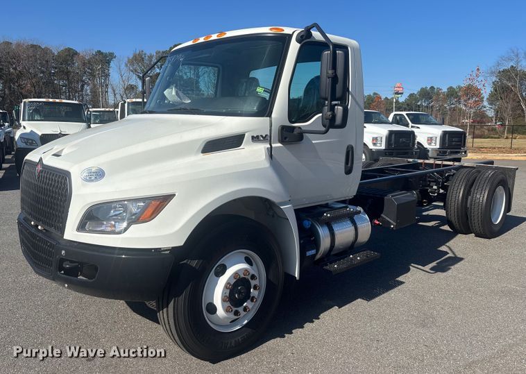 2024 International MV607 truck cab and chassis - EC3917