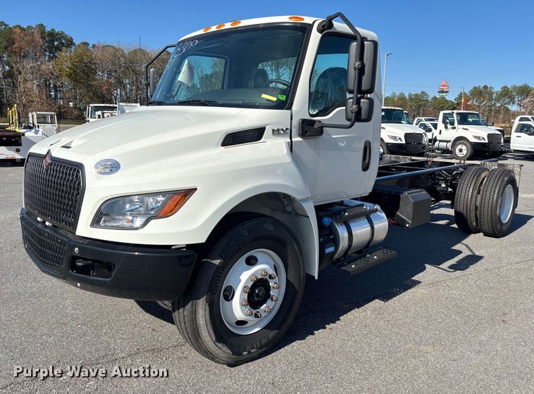 2024 International MV607 truck cab and chassis - EC3919