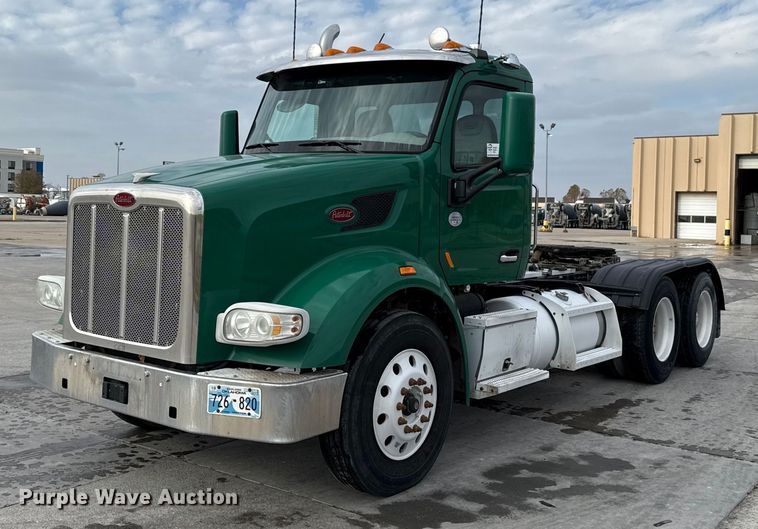 2018 Peterbilt 567 semi truck - EE3414