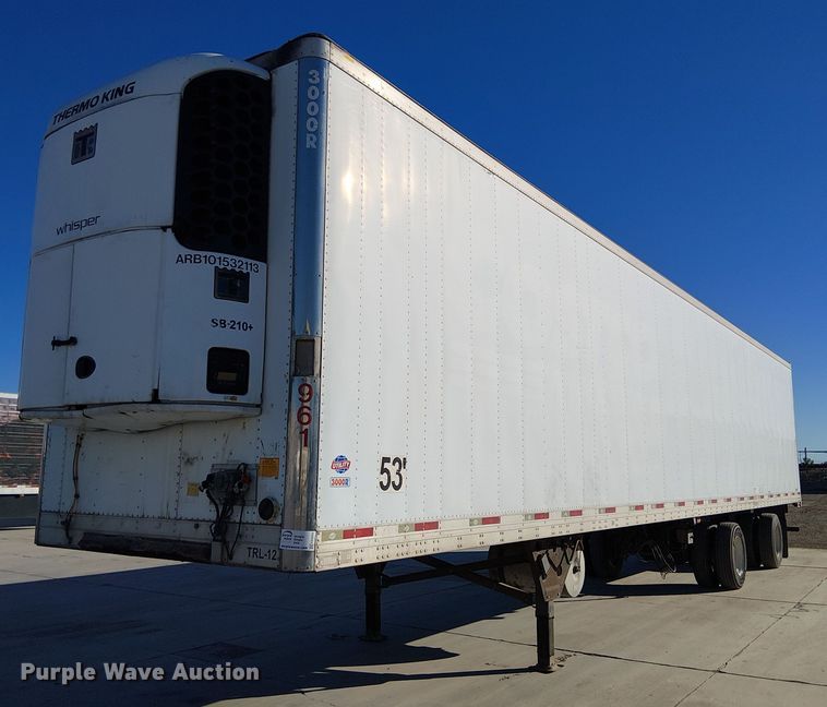2010 Utility VS2RA refrigerated van trailer - EE5052