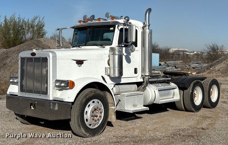 2007 Peterbilt 379 semi truck - ET5407
