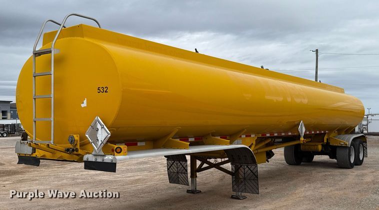 2005 Beall BAST-96-3-SB tank trailer - EU5473