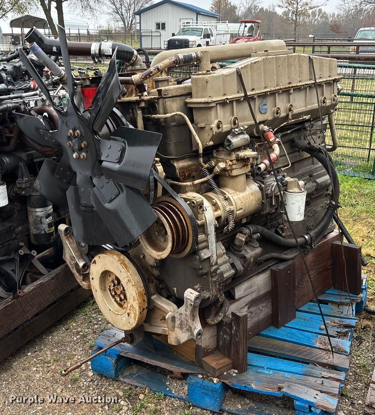 1984 Cummins engine - EV3373